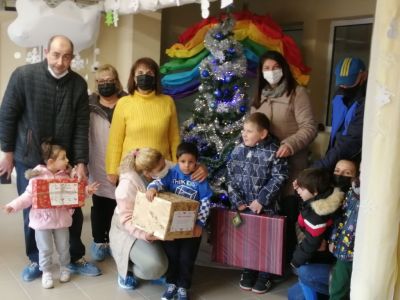 Коледна кампания "Операция: Плюшено мече" 1